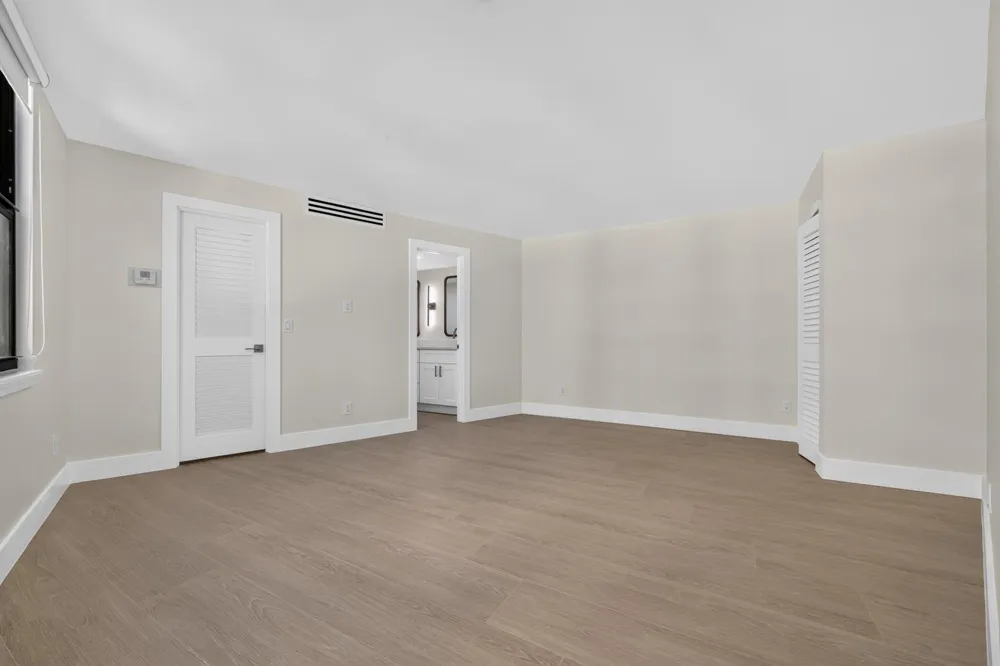 2800 Ocean Drive #A5b Riviera Beach, FL 33404