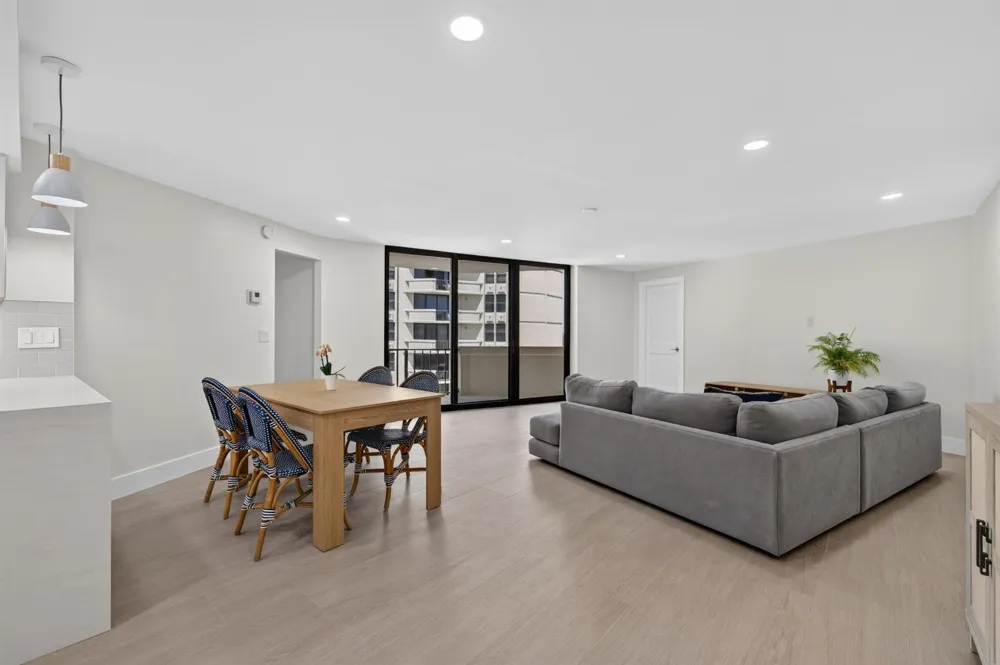 2800 Ocean Drive #A5b Riviera Beach, FL 33404