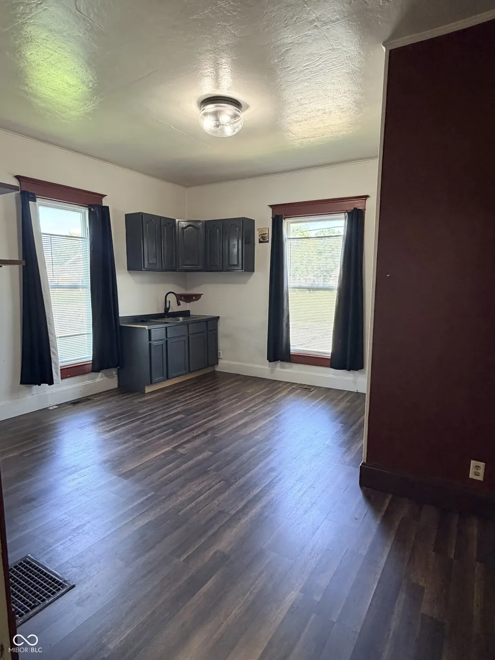 269 8th Street Middletown, IN 47356