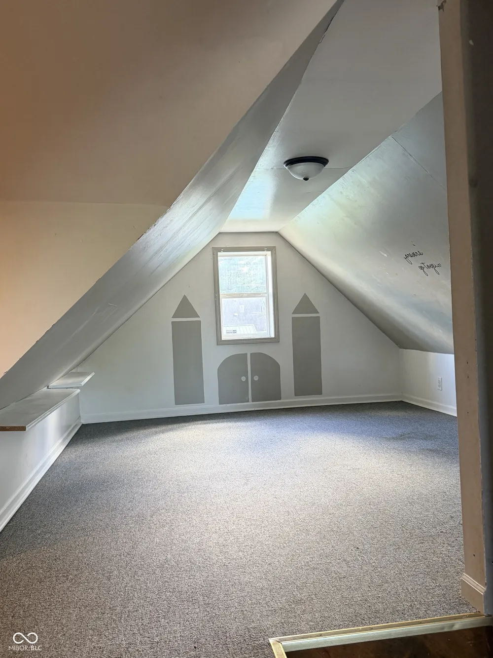 269 8th Street Middletown, IN 47356