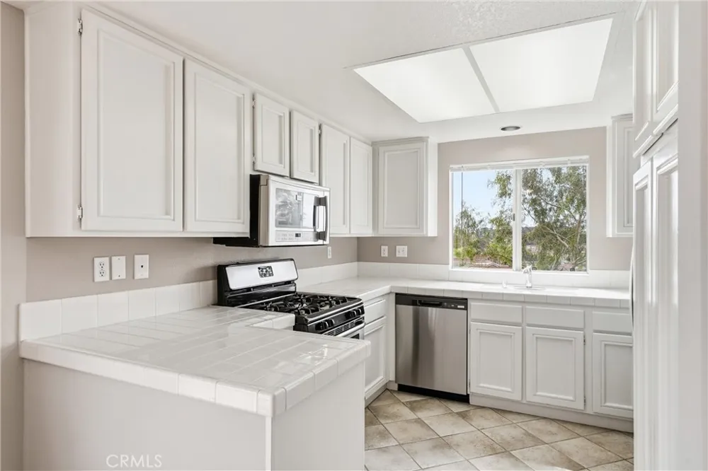 29 Fleurance Street Laguna Niguel, CA 92677