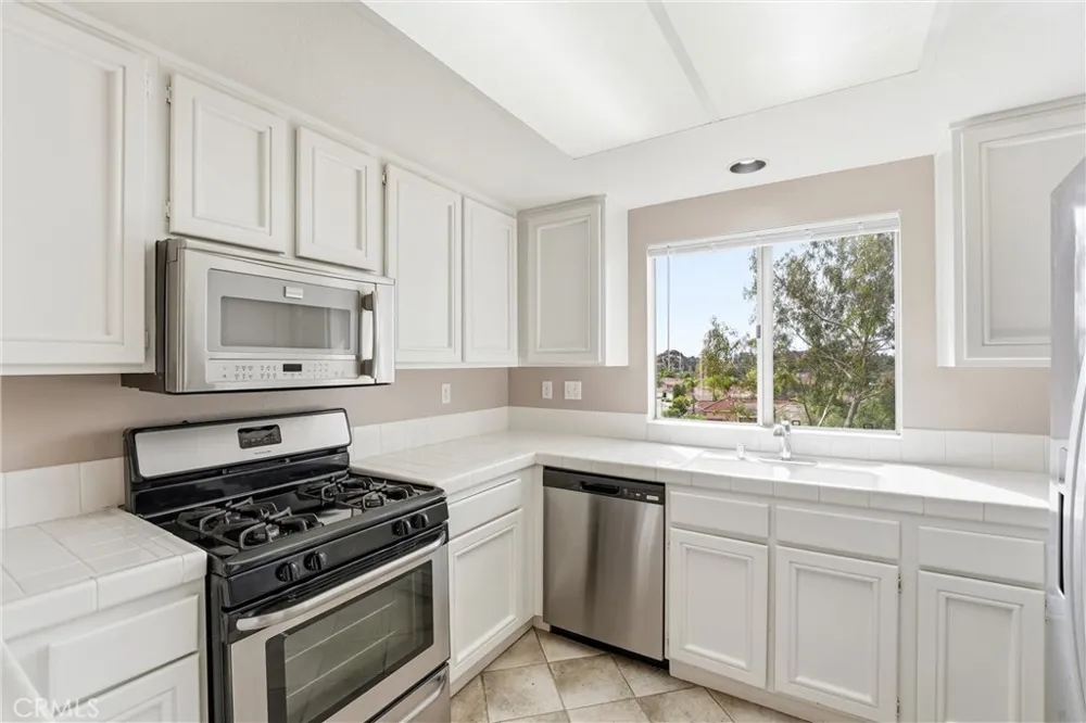 29 Fleurance Street Laguna Niguel, CA 92677