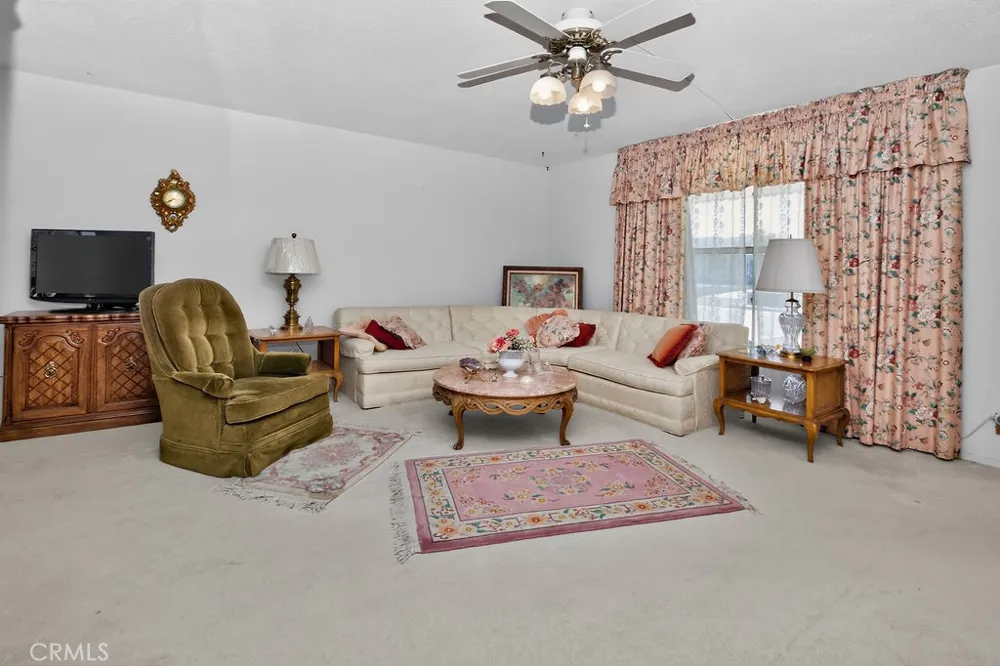 2028 Cortez Needles, CA 92363