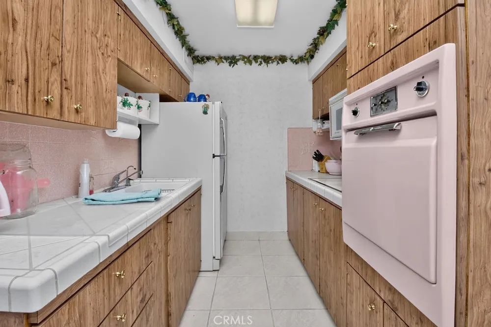 2028 Cortez Needles, CA 92363