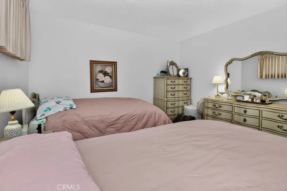 2028 Cortez Needles, CA 92363