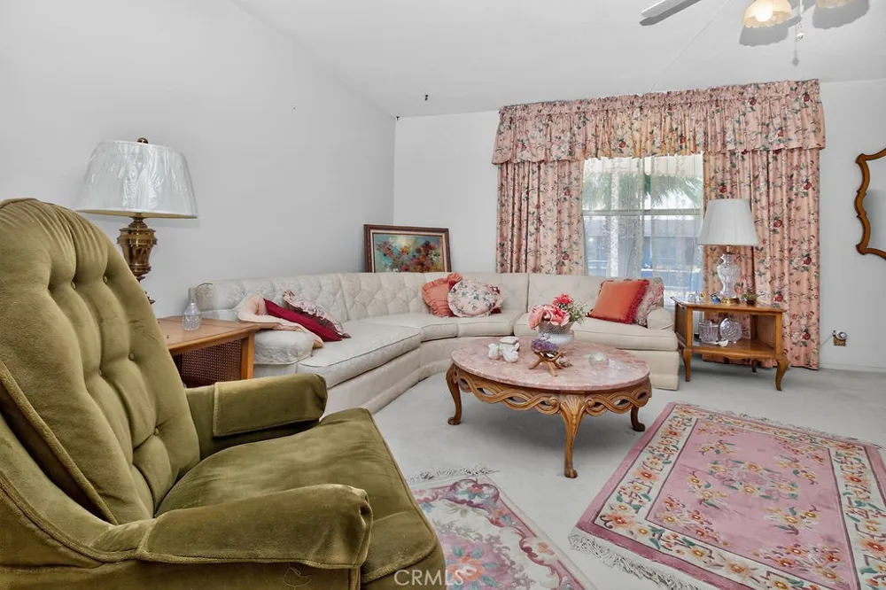 2028 Cortez Needles, CA 92363
