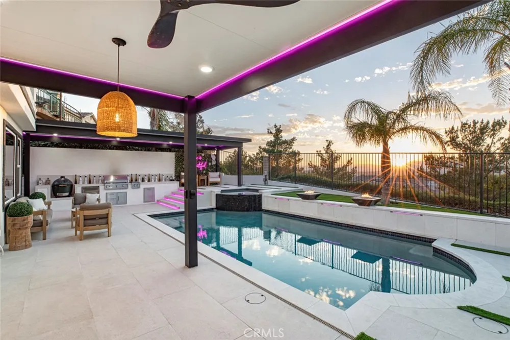 17743 Wren Drive Canyon Country, CA 91387