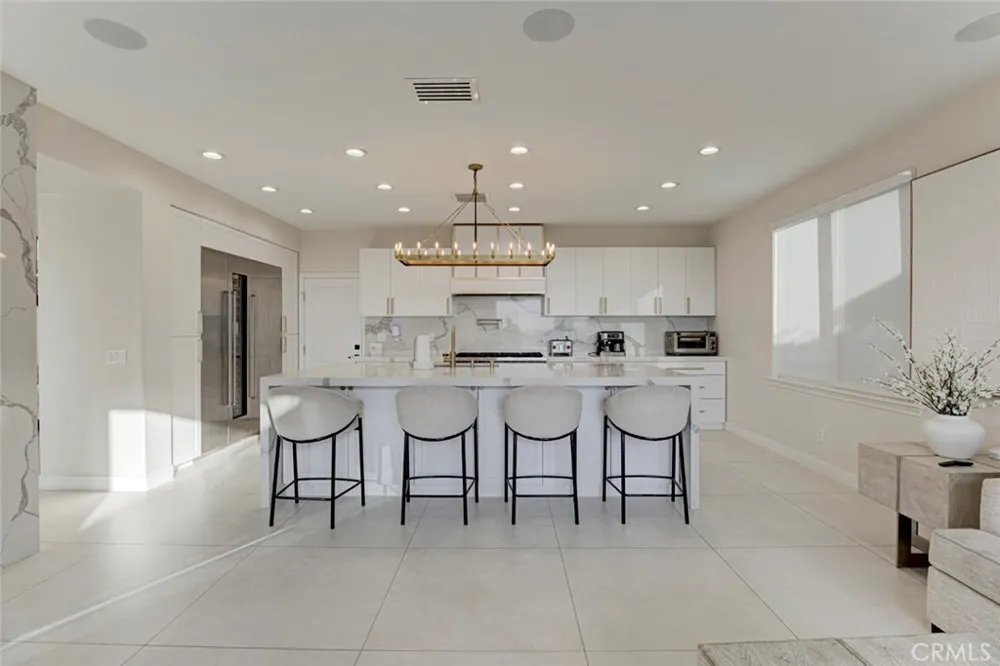 17743 Wren Drive Canyon Country, CA 91387