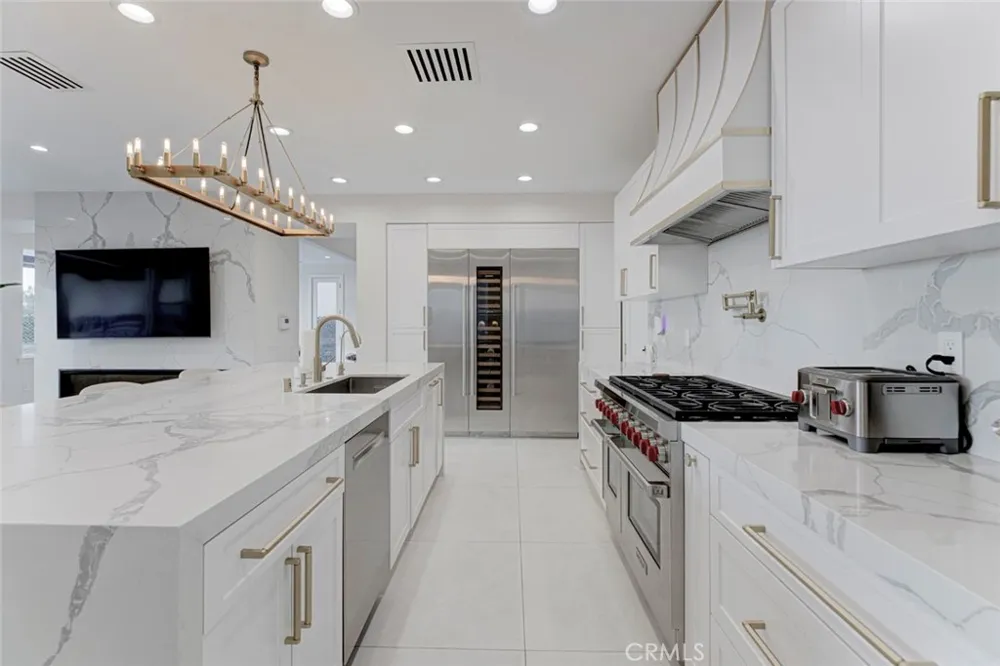 17743 Wren Drive Canyon Country, CA 91387