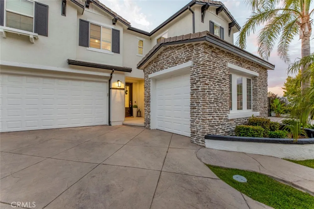 17743 Wren Drive Canyon Country, CA 91387