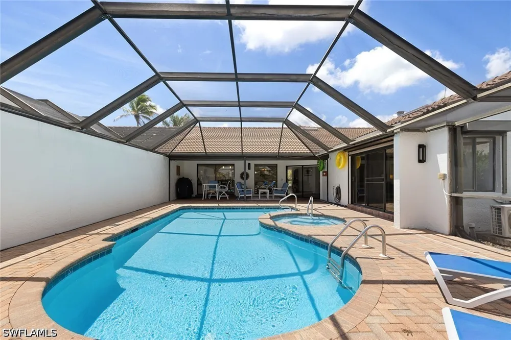 Highgate Drive Bonita Springs, FL 34135