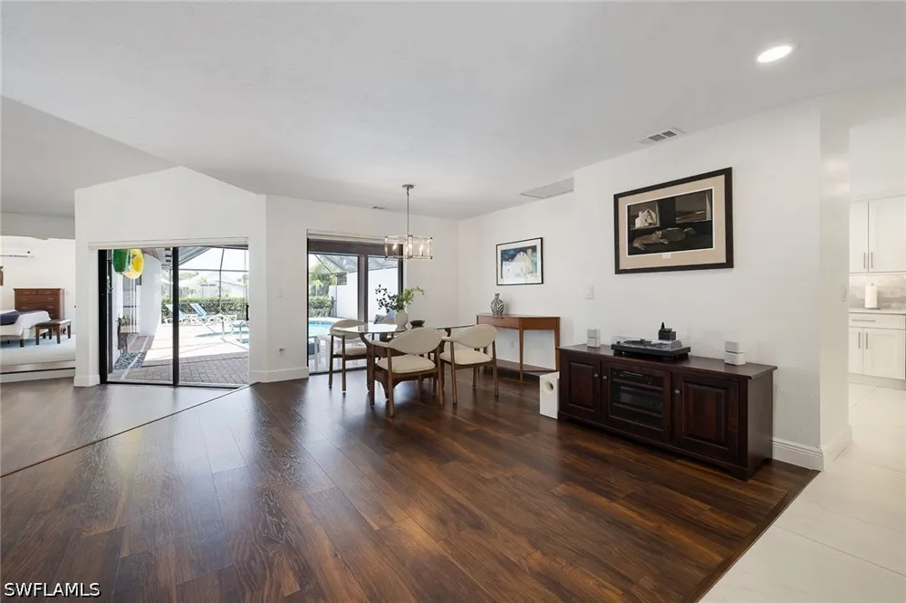 Highgate Drive Bonita Springs, FL 34135