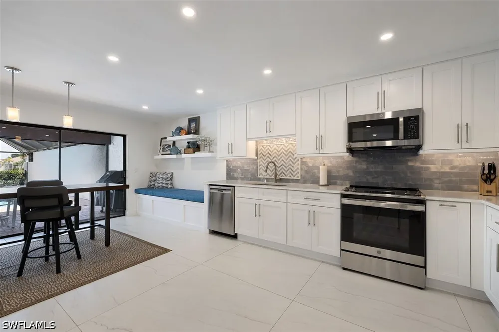 Highgate Drive Bonita Springs, FL 34135