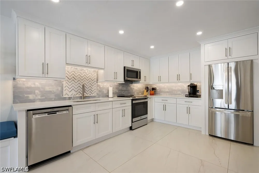 Highgate Drive Bonita Springs, FL 34135
