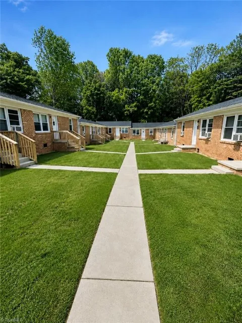 3940 Overland Heights #C