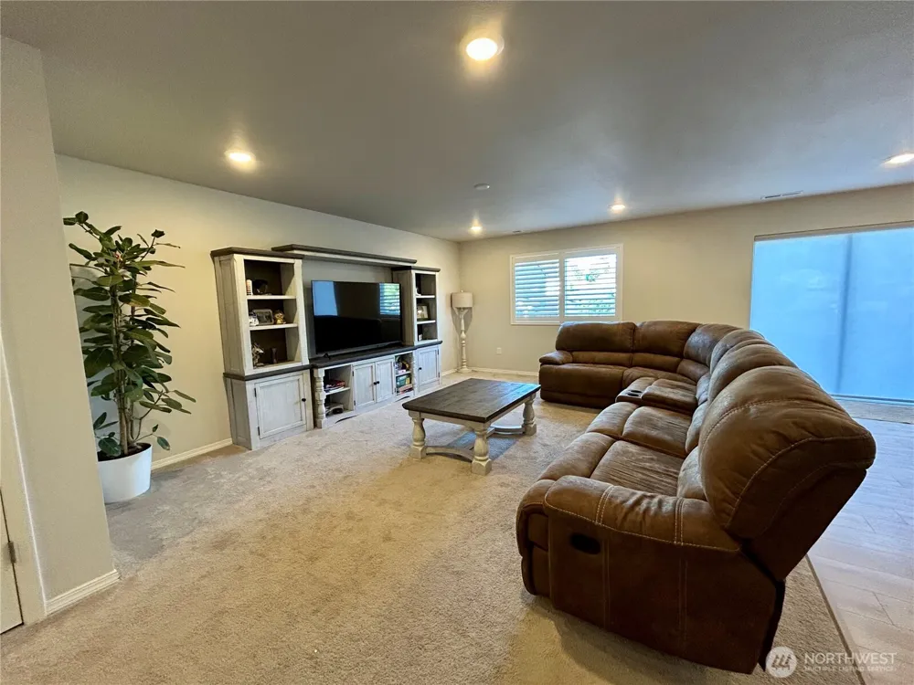 1275 Etna Place SE Port Orchard, WA 98366