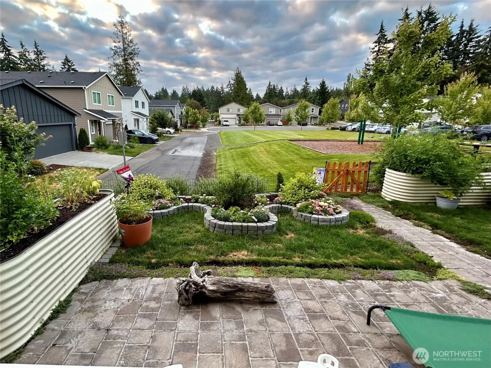1275 Etna Place SE Port Orchard, WA 98366