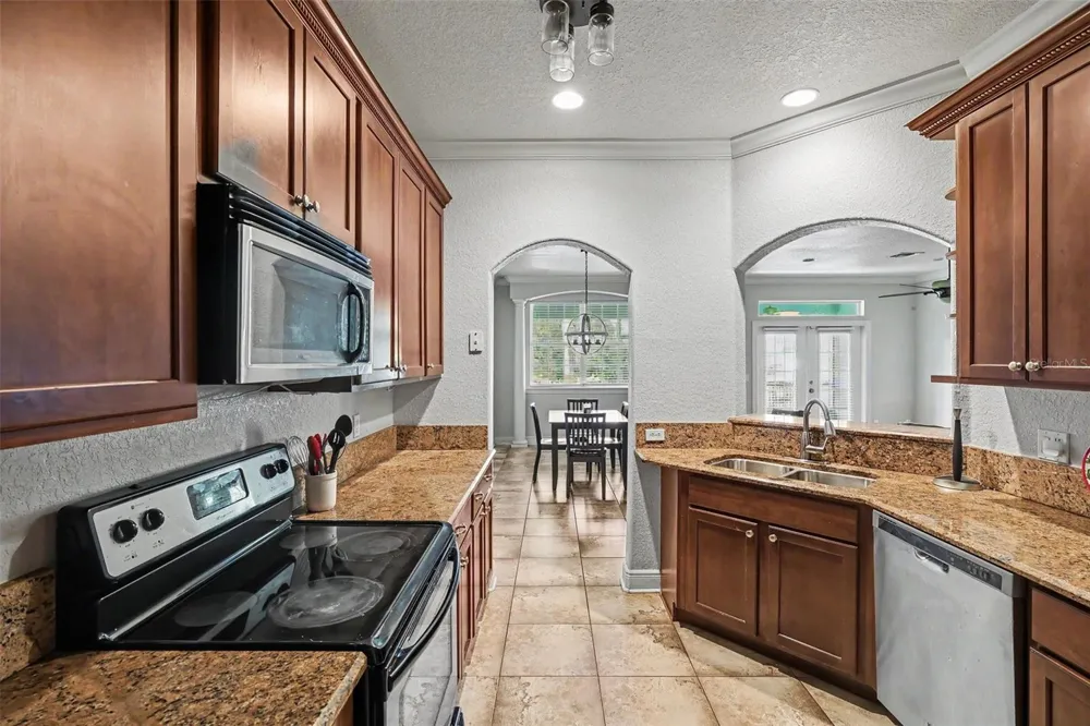 1380 ISABELLA DRIVE #105 Melbourne, FL 32935