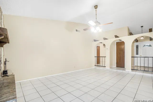 5003 STARFIRE ST San Antonio, TX 78219