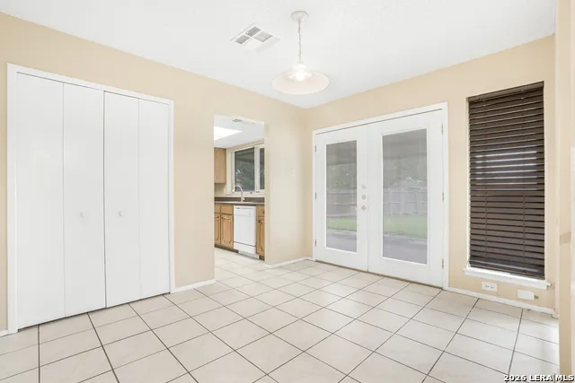 5003 STARFIRE ST San Antonio, TX 78219