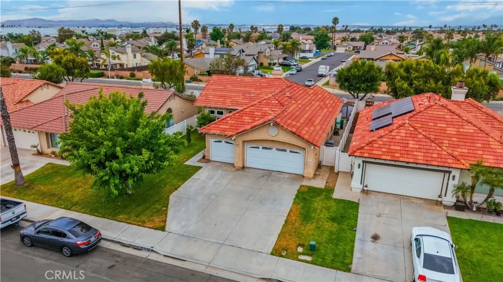 16861 Via Lunado Moreno Valley, CA 92551