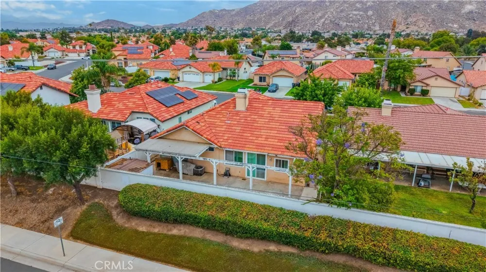 16861 Via Lunado Moreno Valley, CA 92551