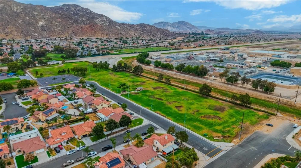 16861 Via Lunado Moreno Valley, CA 92551