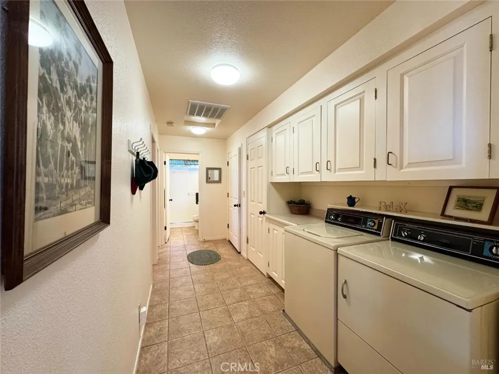 34201 Pacific Reefs Road Albion, CA 95410