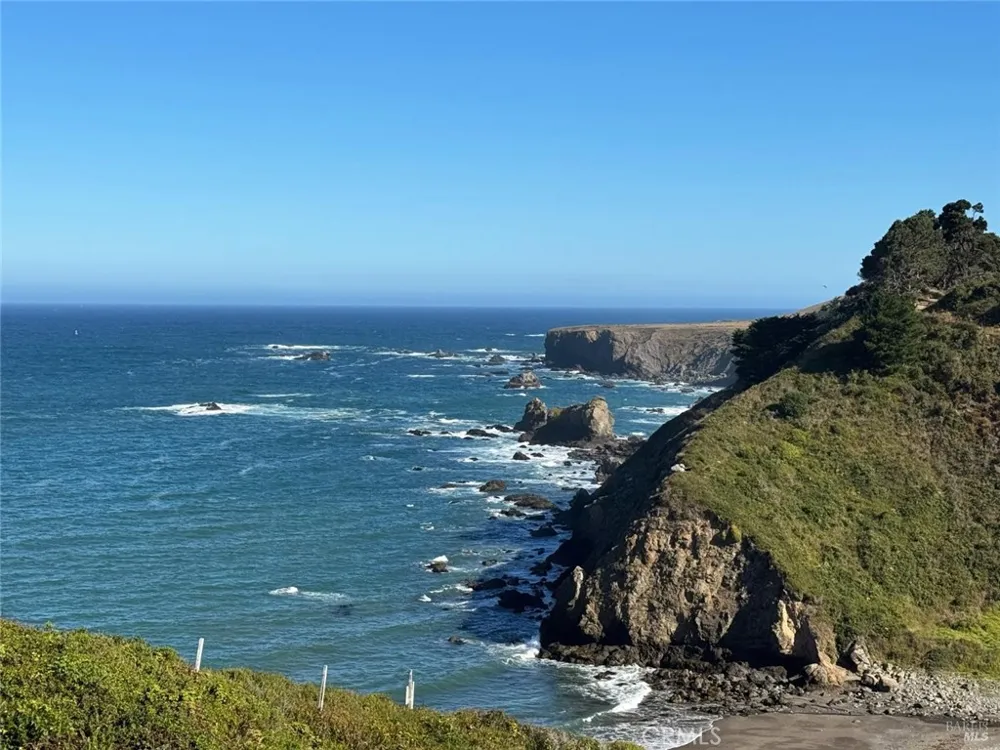 34201 Pacific Reefs Road Albion, CA 95410