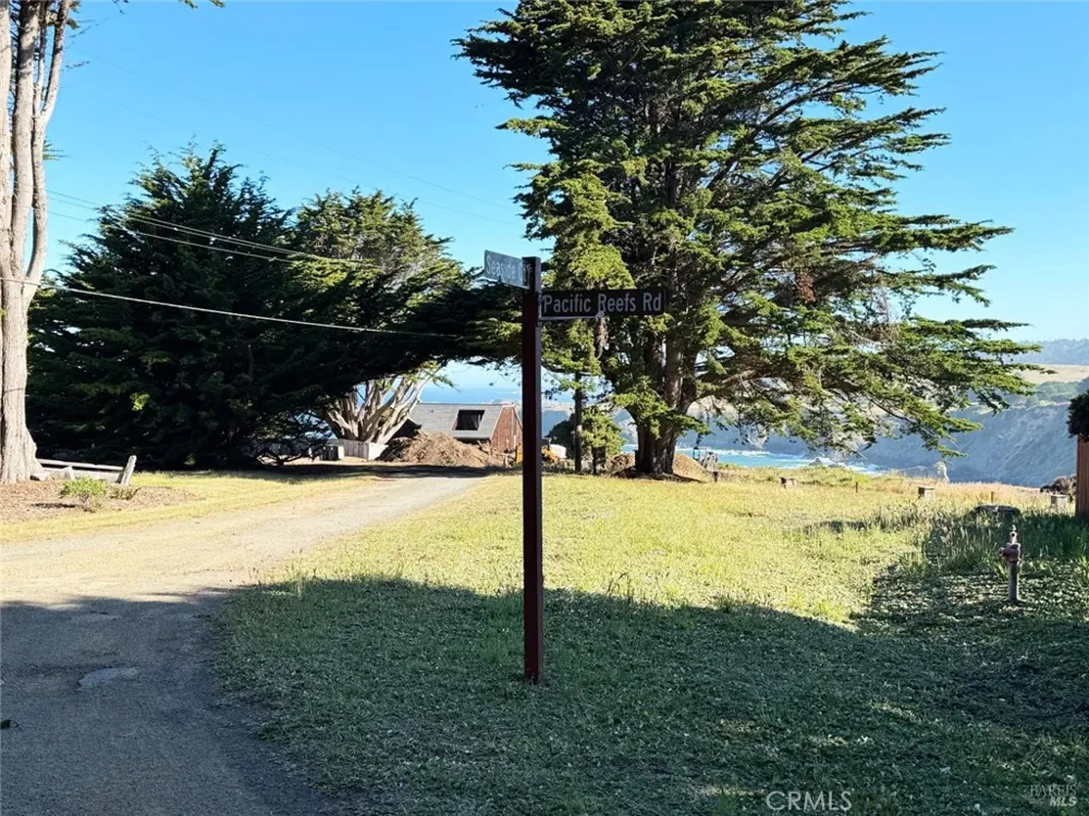 34201 Pacific Reefs Road Albion, CA 95410