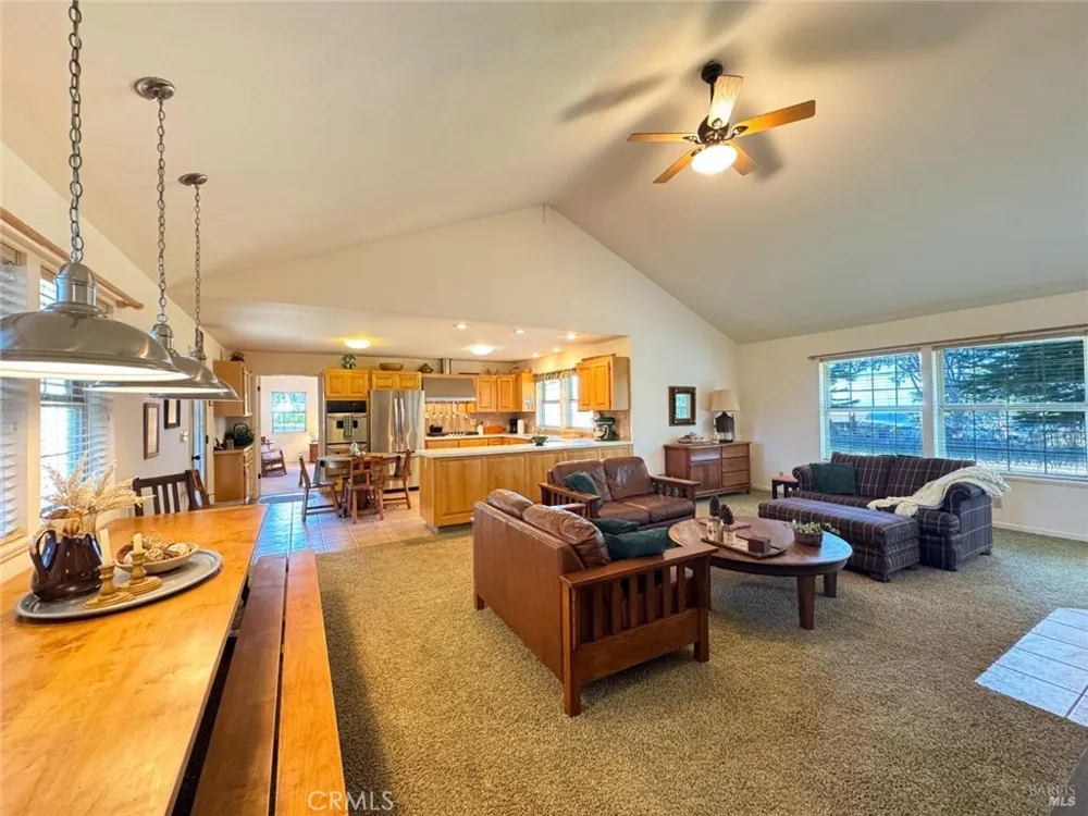 34201 Pacific Reefs Road Albion, CA 95410