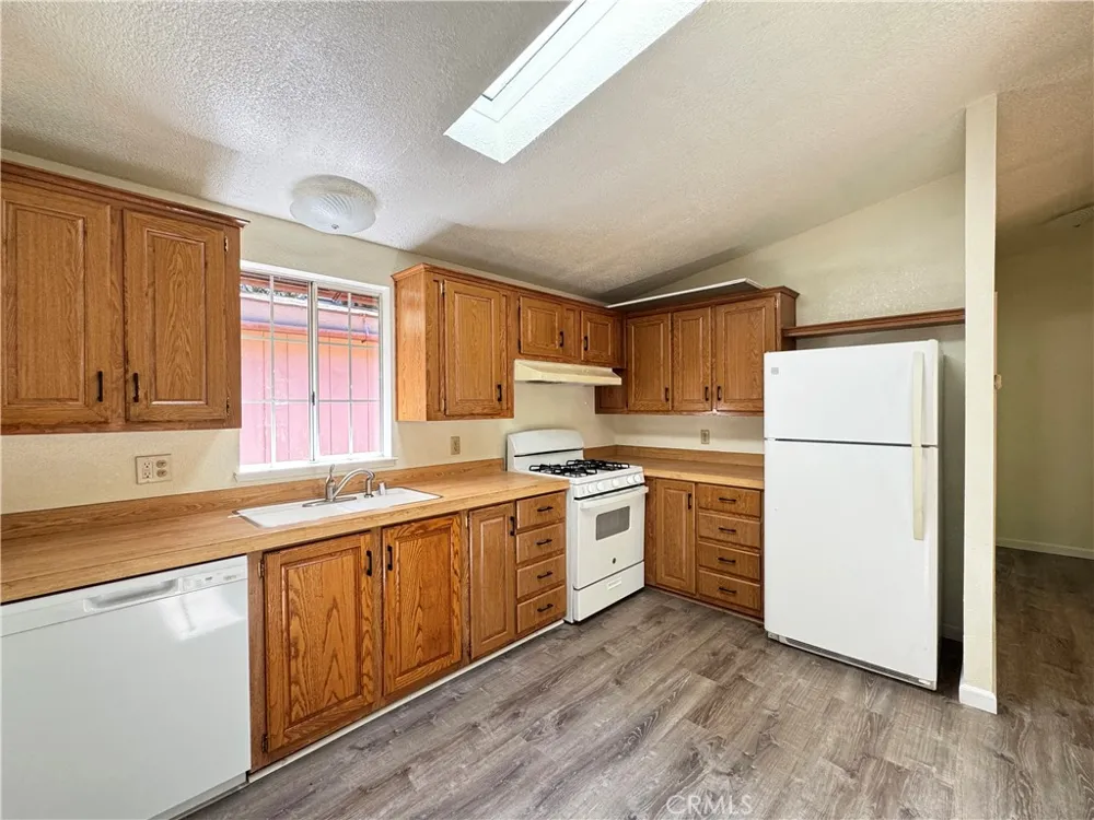 25799 Madrone Drive Willits, CA 95490