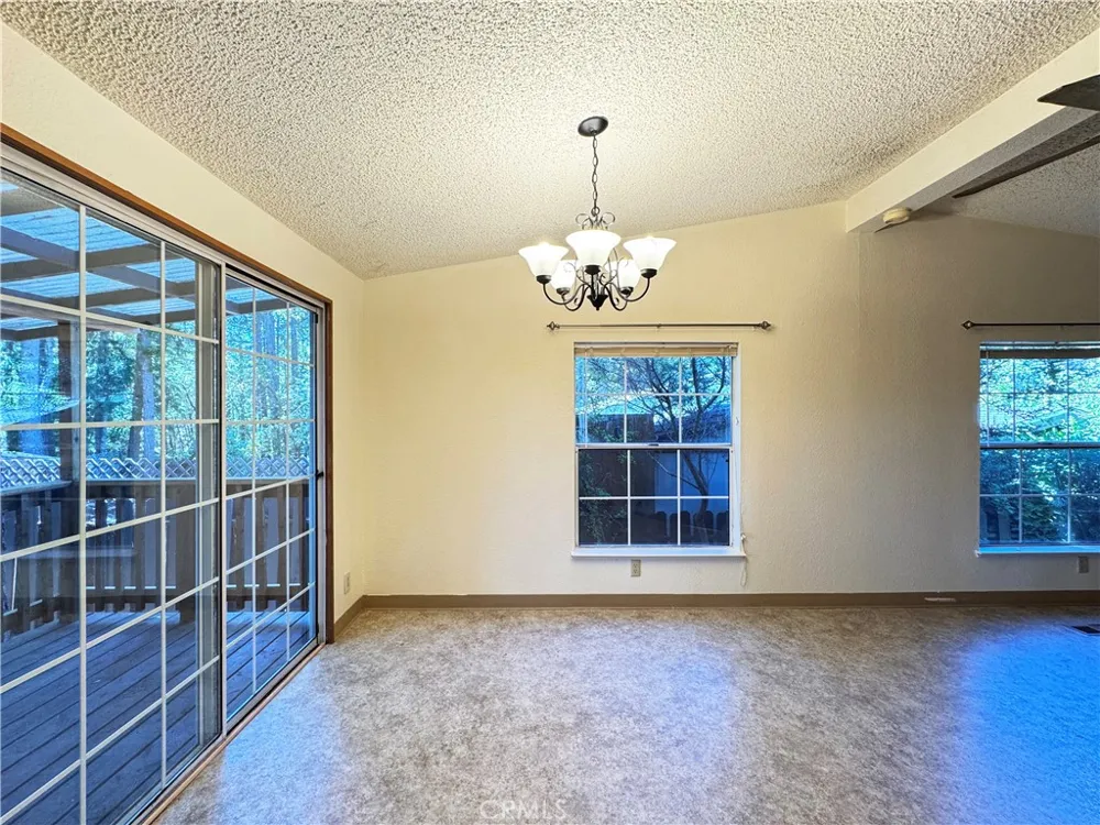 25799 Madrone Drive Willits, CA 95490