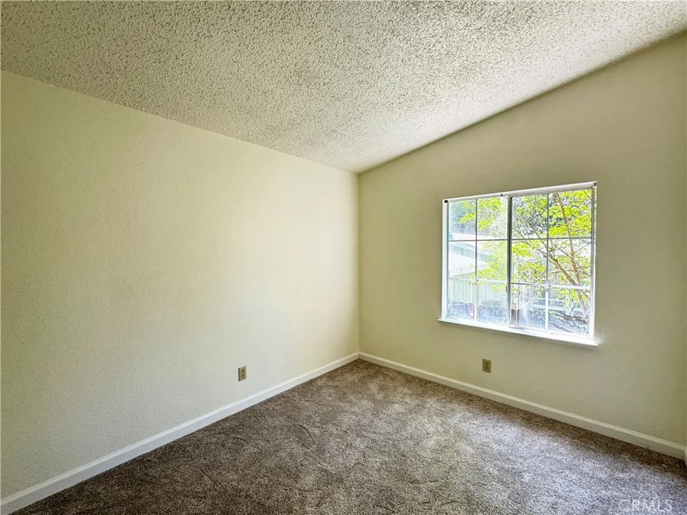 25799 Madrone Drive Willits, CA 95490