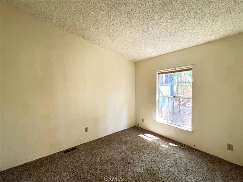 25799 Madrone Drive Willits, CA 95490