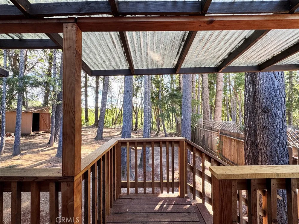25799 Madrone Drive Willits, CA 95490
