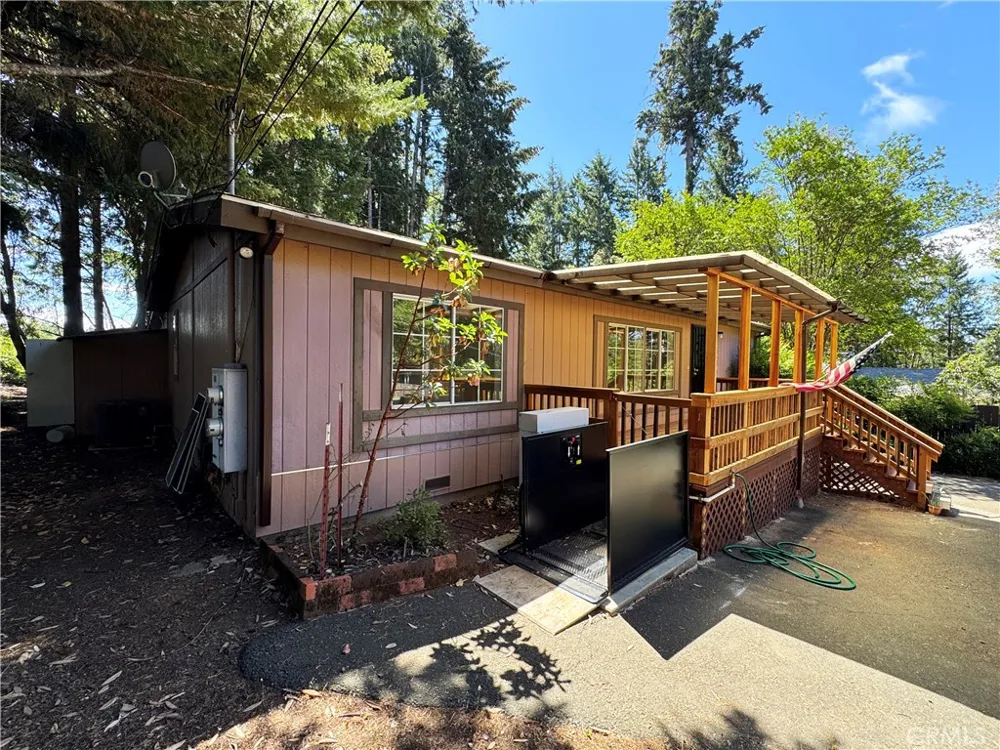25799 Madrone Drive Willits, CA 95490