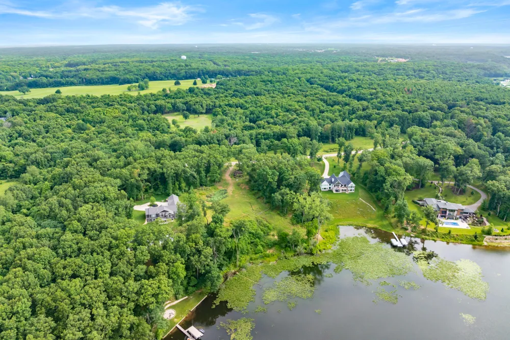 7689 Hidden Cove Place Kalamazoo, MI 49009