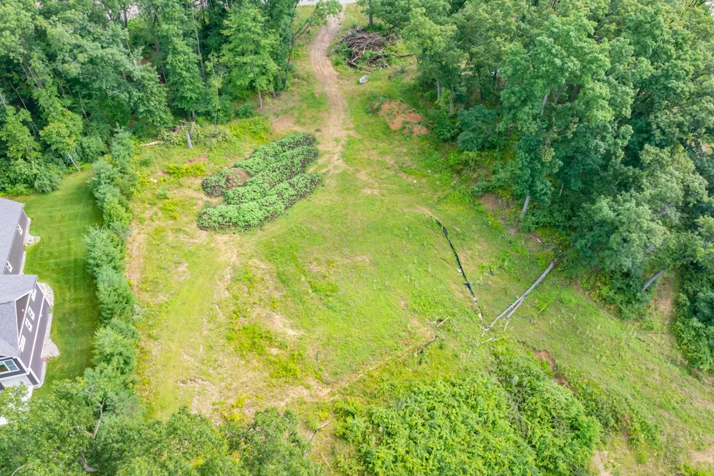 7689 Hidden Cove Place Kalamazoo, MI 49009
