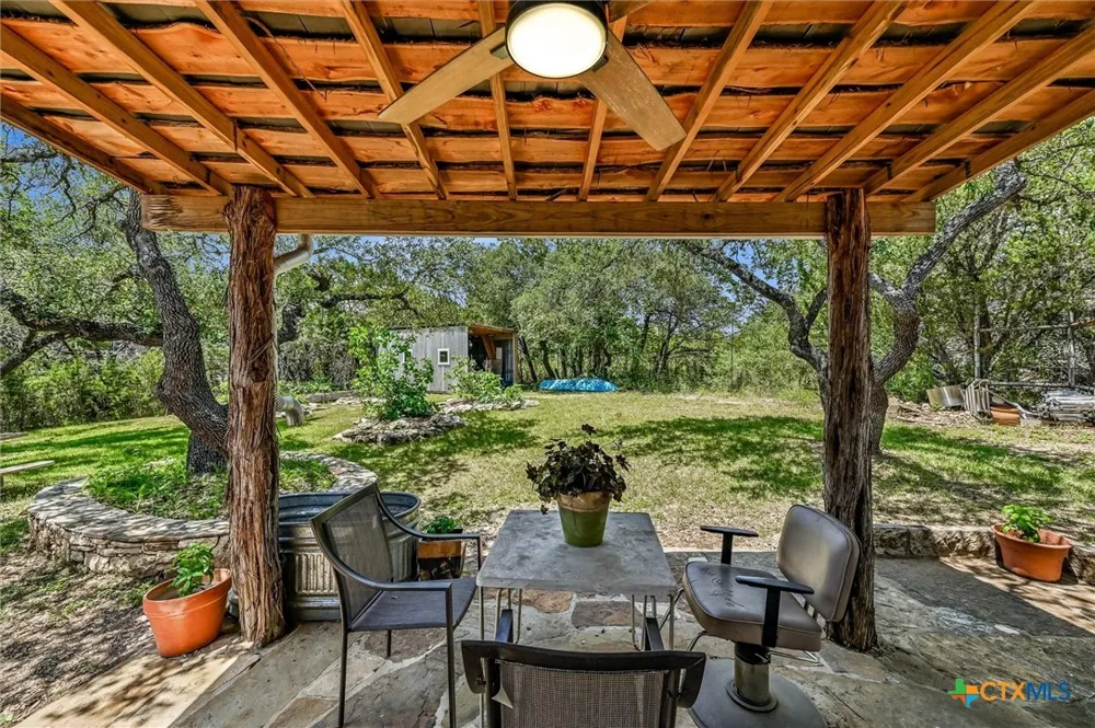 101 Chapparal Drive Wimberley, TX 78676