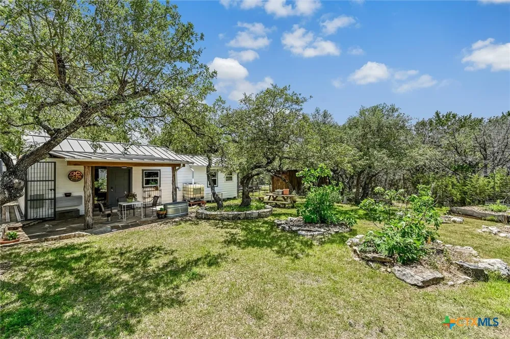 101 Chapparal Drive Wimberley, TX 78676