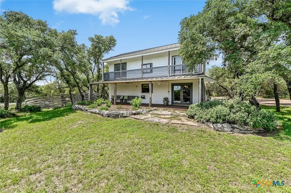 101 Chapparal Drive Wimberley, TX 78676