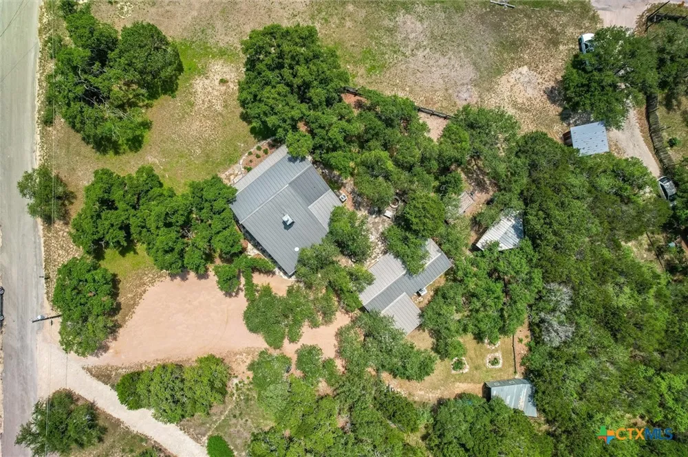 101 Chapparal Drive Wimberley, TX 78676