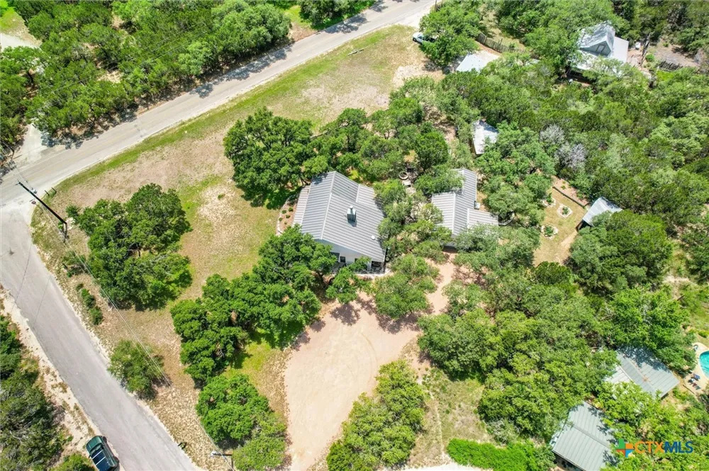 101 Chapparal Drive Wimberley, TX 78676