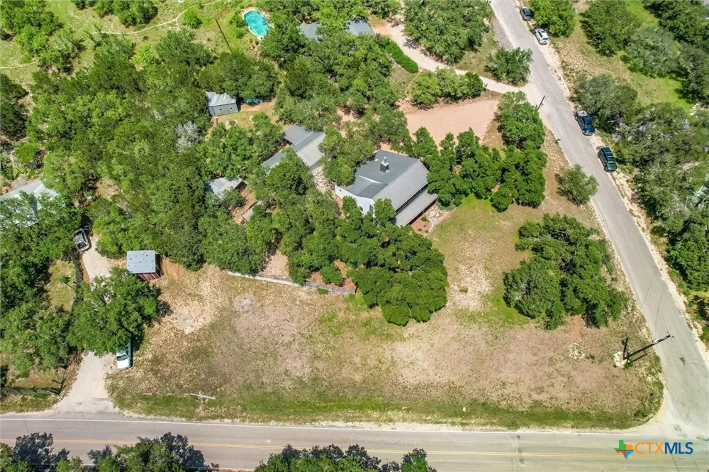 101 Chapparal Drive Wimberley, TX 78676