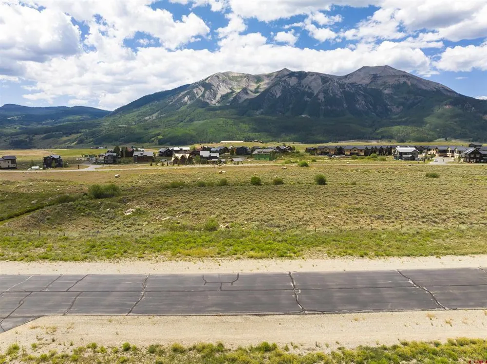 333 S Avion Drive Crested Butte, CO 81224
