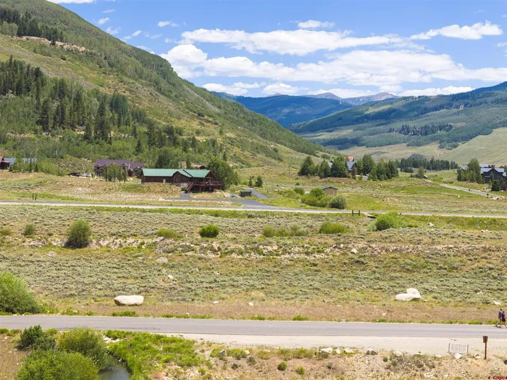 333 S Avion Drive Crested Butte, CO 81224