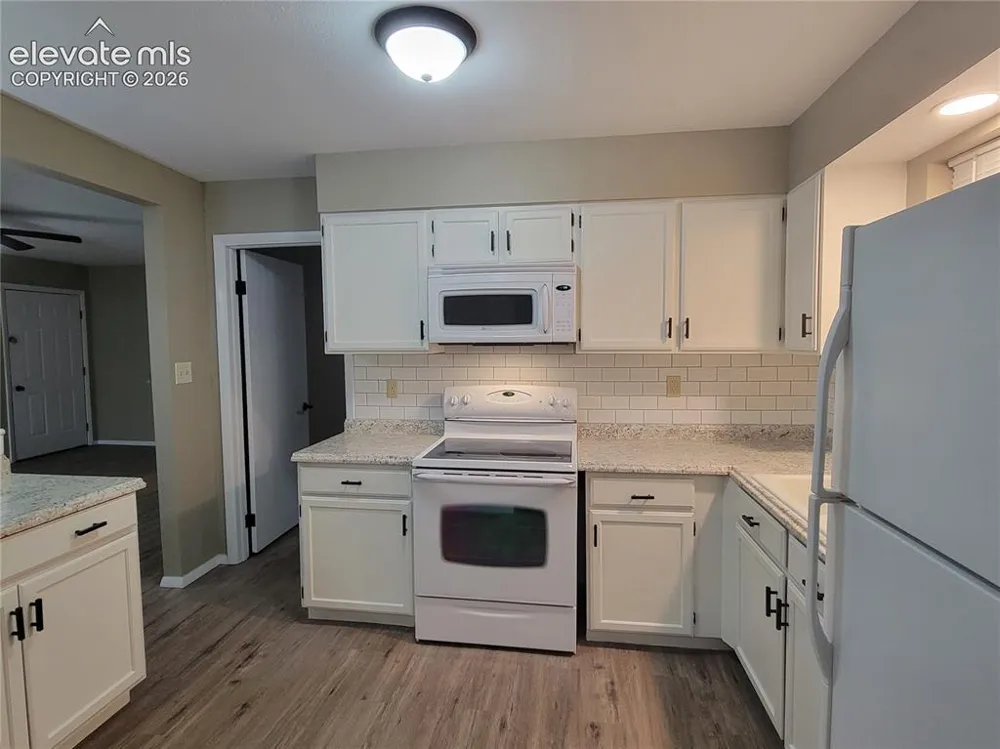 822 E 12th Street La Junta, CO 81050