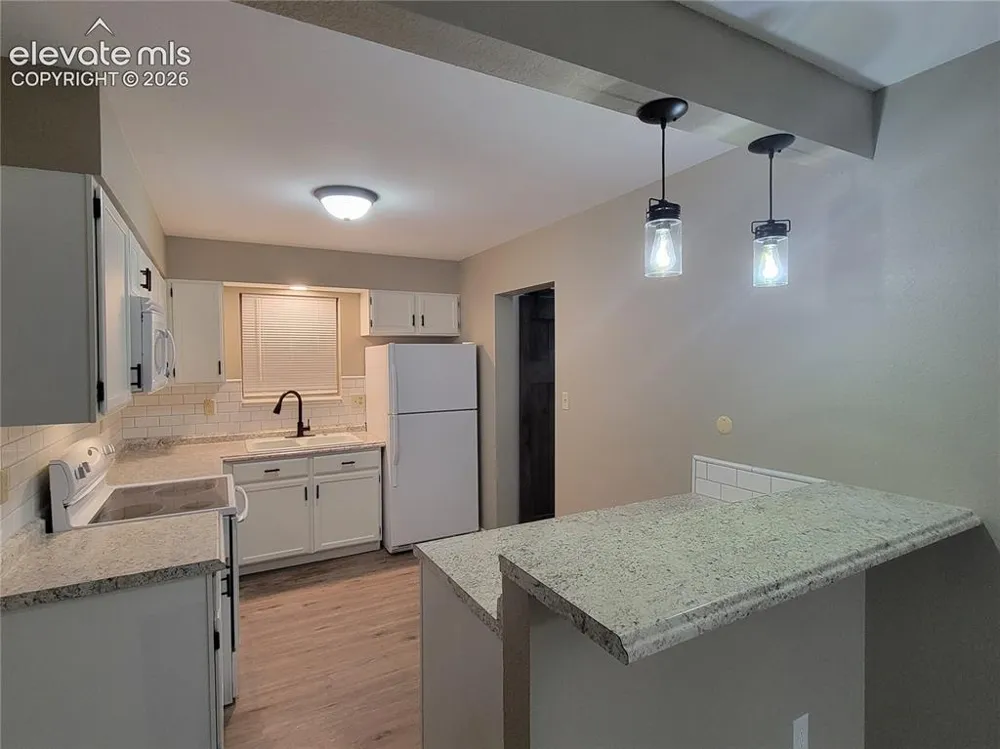 822 E 12th Street La Junta, CO 81050