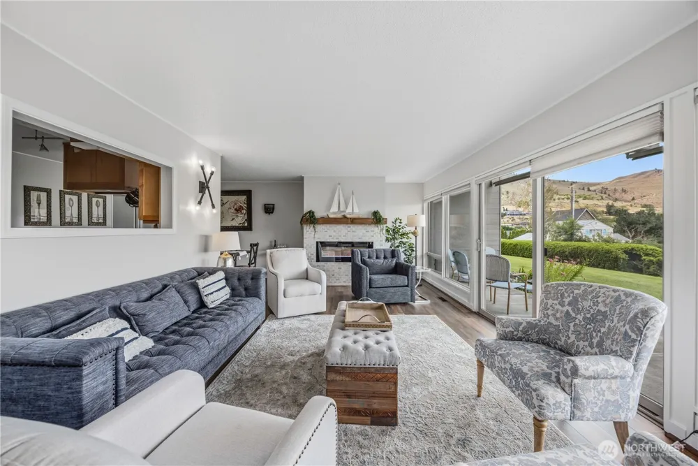301 S 3rd Street #3 Chelan, WA 98816
